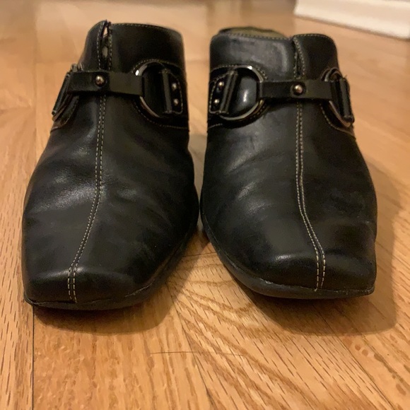 👠 AEROSOLES Backless Heels 👠 - Picture 5 of 7